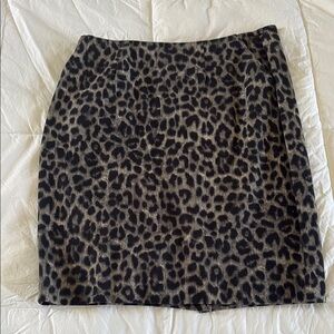 Leopard Print Skirt CABI sz 2, with pockets! EUC, non smoking house